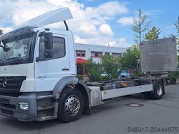 Mercedes-Benz 1833  2 Achser für BDF mit LBW