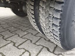 Mercedes-Benz Atego 818 Edscha Gardine Euro 4 4x2 (33)