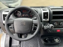 ROADCAR R 600 Citroen 140 PS Schlafdach, Isofix, Radio