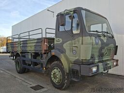 MERCEDES-BENZ 1017 A 4x4 5t TMIL Allrad Pritsche orig. 2700 km