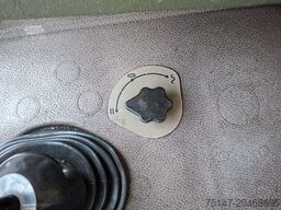 MERCEDES-BENZ 1017 A 4x4 5t TMIL Allrad Pritsche orig. 2700 km