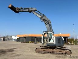 NEW HOLLAND KOBELCO E235SR-1ES