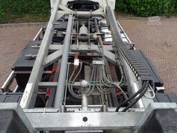 Iveco Eurocargo 120E25 Abschleppwagen Towtruck Full A...