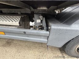 Mercedes-Benz Atego 818L