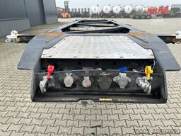 Van Hool 20FT ADR CHASSIS / empty weight 3.300kg / SAF D...