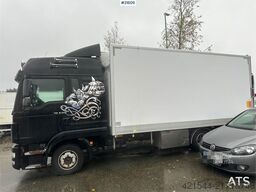 MAN TGL 8.220 4x2 box truck w/ 2 zone generator and li