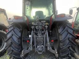 Massey Ferguson 5711 Dyna-4