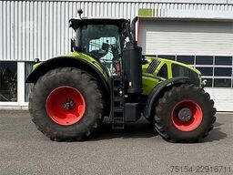 CLAAS Axion 930