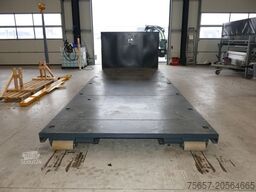  Abrollcontainer - Plattform