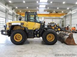 KOMATSU WA250