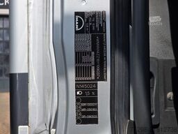 MAN TGL 12.240 4X2 BL / Pferde