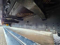 SCHMITZ CARGOBULL SCS 24/L 13.62 EB / Liftachse / Ösen