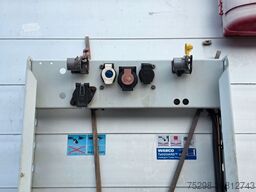 SCHMITZ CARGOBULL SCS 24/L 13.62 EB / Liftachse / Ösen