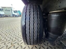 SCHMITZ CARGOBULL SCS 24/L 13.62 EB / Liftachse / Ösen