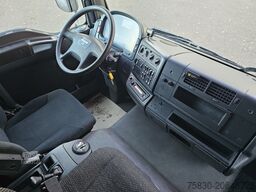 MAN TGL 12.220 / HIAB CRANE / MACHINE TRANSPORT