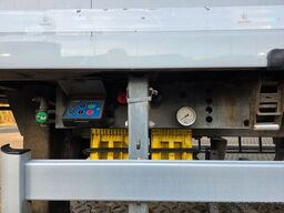 KNAPEN K100 / Liftachse