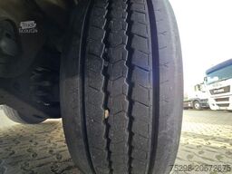 KNAPEN K100 / Liftachse