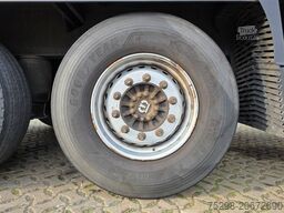 KRONE SD / Liftachse / EDSCHA