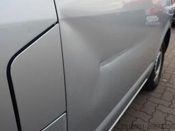 VOLKSWAGEN T5 1. Hand / Werkstatt / Klima / SHZ/AHK/FN:252