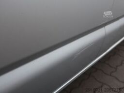 VOLKSWAGEN T5 1. Hand / Werkstatt / Klima / SHZ/AHK/FN:252