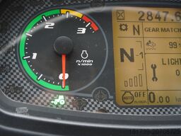 Case IH Luxxum 100 Agricultural tractor / 2800 M