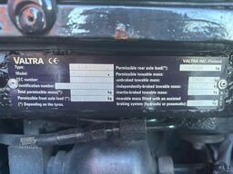 Valtra N 143 D 4x4 50 km/h