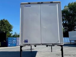 Krone BDF-System, 7.450 mm lang, Dach isoliert