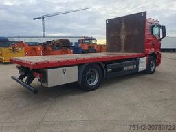 MAN TGS 18.470 Platform