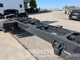 Iveco EUROCARGO 140E28
