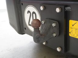Still R08-20