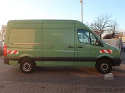 VOLKSWAGEN Crafter Kasten 35 mittel L2H2/Klima/AHK/FN: 237