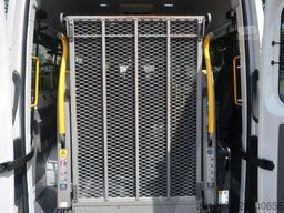 VW Nr.B20 Crafter 35 Hochdach / SHZ / Rampe / KTW