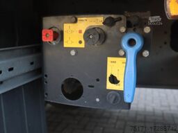 Schmitz Cargobull SCB3ST CoC Documents, TuV Loading Certif