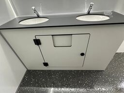 GLOBAL 5-1-5 toiletwagen rechtstreeks van de importeur!