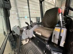 Kubota U 27-4 HI powertilt