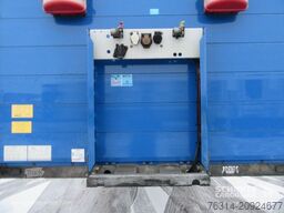 Schmitz Cargobull Curtainsider Coil Getränke