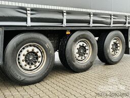 Schmitz Cargobull Curtainsider Standard