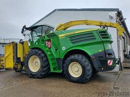 John Deere 8600
