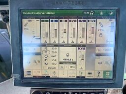 John Deere 8400R