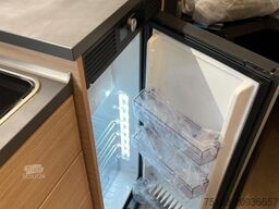 HOBBY MAXIA VAN 680 ET Abstandstempomat / Automatik