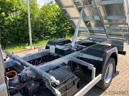 Mitsubishi FUSO FUSO eCanter 4S15E Dreiseitenkipper DAB+CarPlay