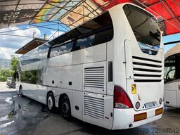 Neoplan Skyliner