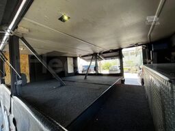 Neoplan Skyliner