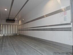 DAF CF 410/6x2/ Tiefkühler Lamberet