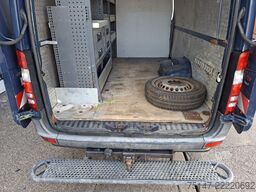 MERCEDES-BENZ 516 CDI Sprinter Maxi 4x4 Allrad AHK