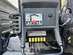 Mercedes-Benz Actros 2546 L 6x2 Actros 2546 L 6x2, Hiab Kran  244 E - 6 Hiduo, 16,1 m 920 kg, Funk