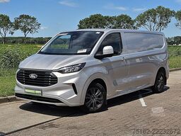 FORD TRANSIT CUSTOM 2.0 L2 LIMITED 170Pk Nav