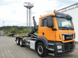 Camion scarrabile MAN TG-S 26.500 6x6H Abrollkipper Hiab XR18S51