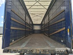 Kögel Curtainsider Mega
