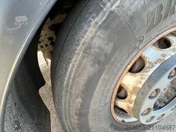 IVECO Stralis  400  Carrier